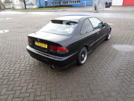 Honda civic coupe EJ6 *2de eigenaar/Vele exstra's* - 1.6i LS - Apk 12-09-2018 - Tellerstand: 270.000 km - Brandstofsoort: Benzine - Bouwjaar: 1997 - Inruil mogelijk *Honda* Prijs € 2150,-
