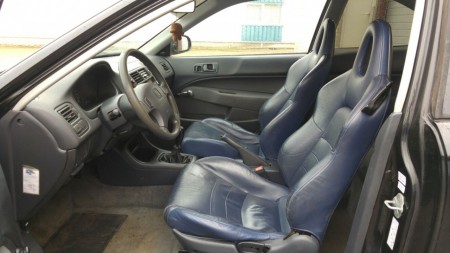 Honda civic coupe EJ6 *2de eigenaar/Vele exstra's* - 1.6i LS - Apk 12-09-2018 - Tellerstand: 270.000 km - Brandstofsoort: Benzine - Bouwjaar: 1997 - Inruil mogelijk *Honda* Prijs € 2150,-
